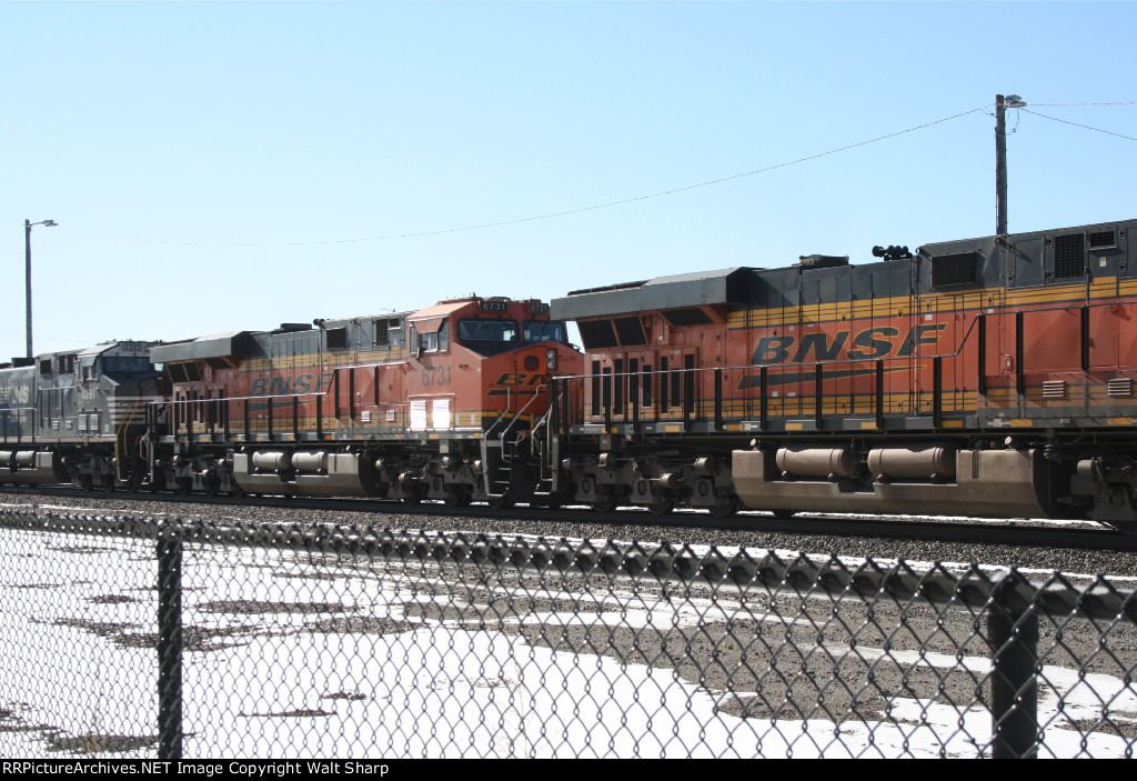 BNSF 6731